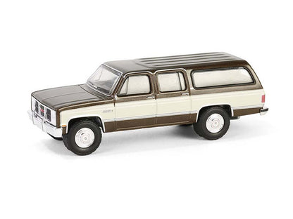 1986 GMC Suburban - Indian Bronze and Doeskin Tan Showroom Floor Series 6 Greenlight Collectibles