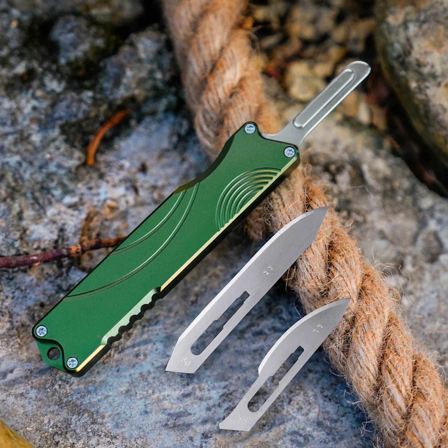 New Outdoor Practical Aluminum Handle Cutting Knife for Hiking Self-Defense Survival Camping Utility Knife with Clip