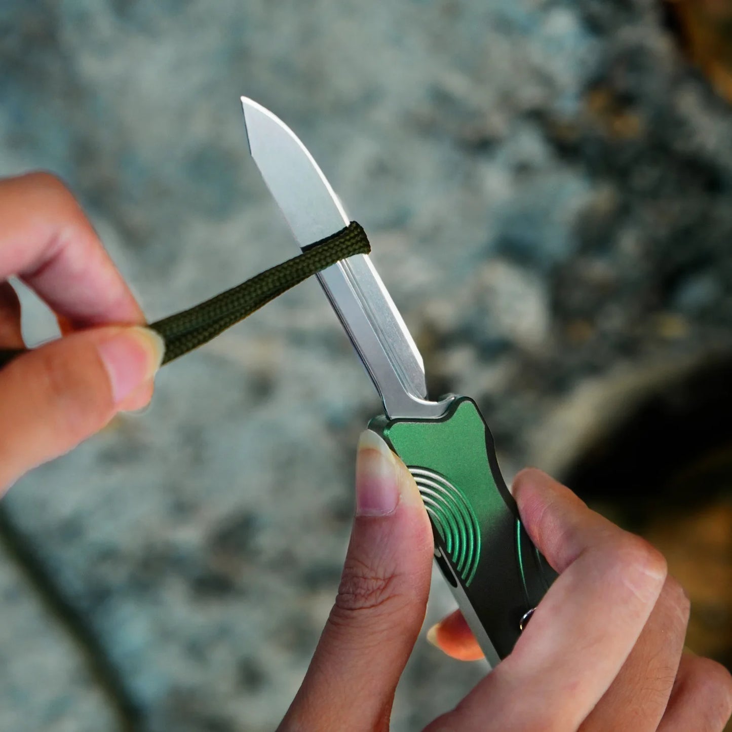 New Outdoor Practical Aluminum Handle Cutting Knife for Hiking Self-Defense Survival Camping Utility Knife with Clip