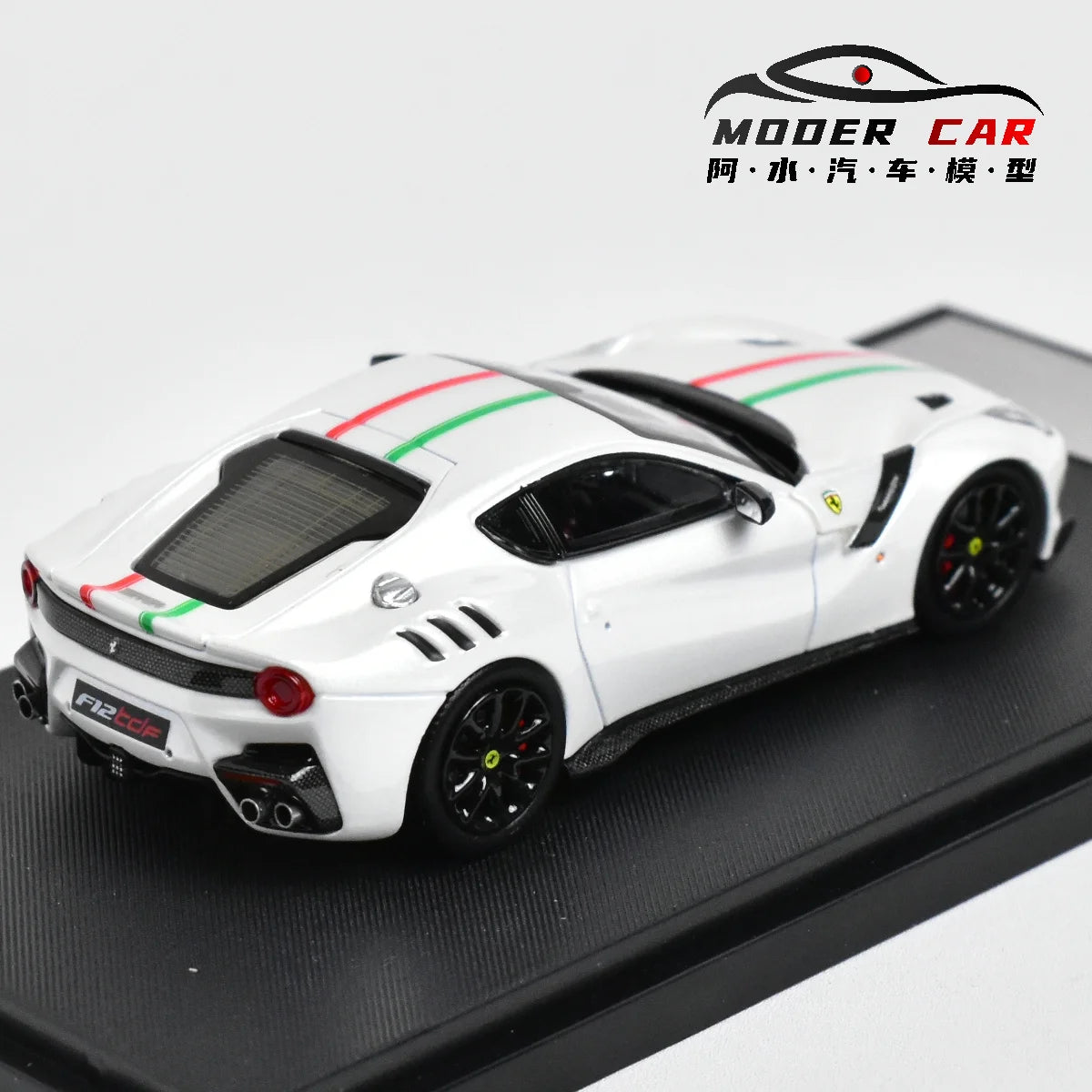 Little Toy 1:64  F12 TDF V12 Diecast Model Car