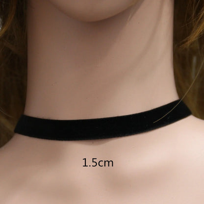 Fashion Sexy Punk Gothic Black Velvet Choker Necklaces Simple Vintage Clavicle Neck Chain Women Girls Party Jewelry Accessories