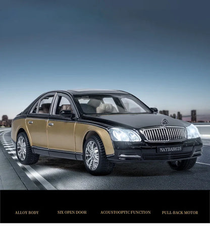 1:24 Maybach 62s S650 Alloy Car Model Diecasts & Toy Vehicles Toy Car Metal Collection Toy Kid Toys for Children Kids Gifts