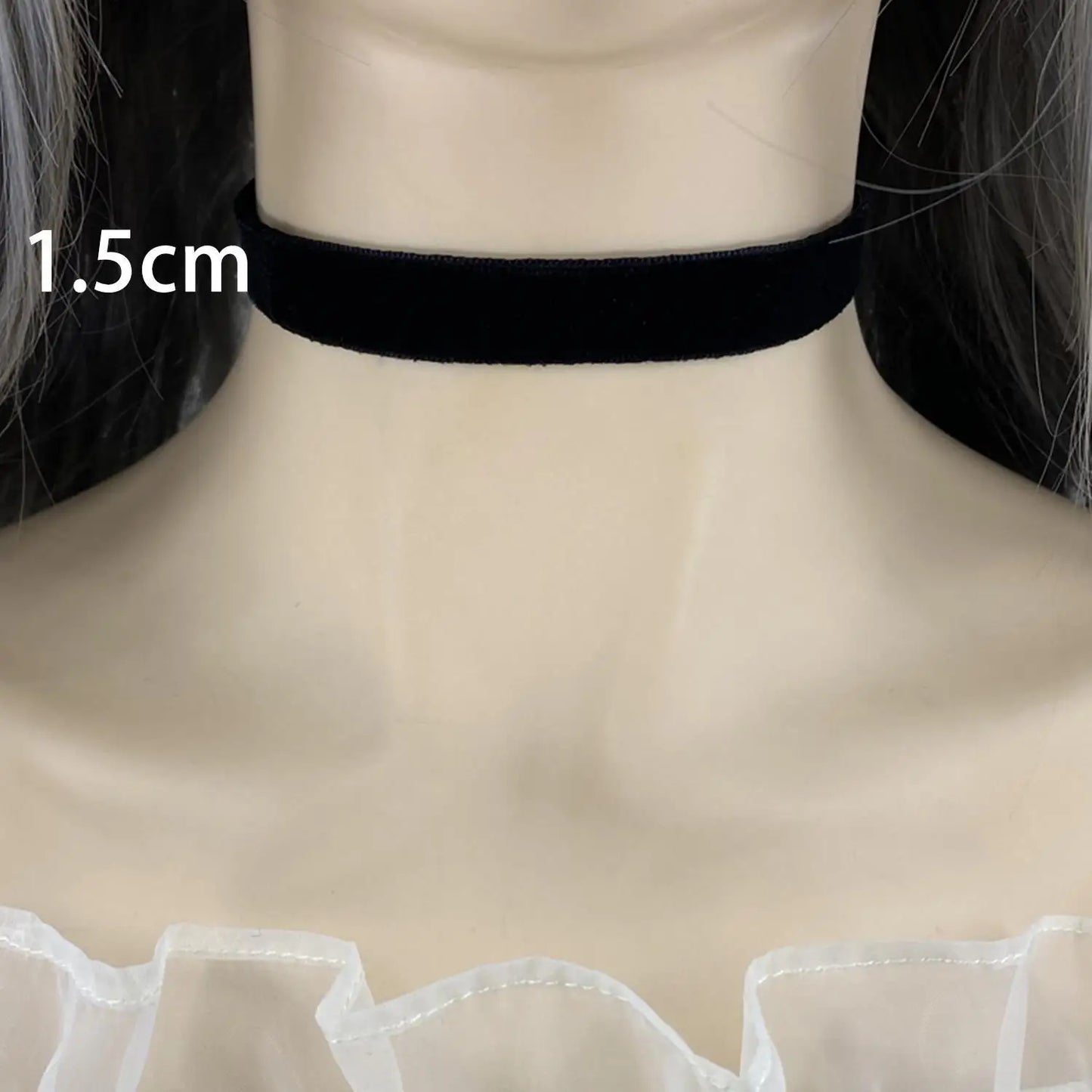 Fashion Sexy Punk Gothic Black Velvet Choker Necklaces Simple Vintage Clavicle Neck Chain Women Girls Party Jewelry Accessories