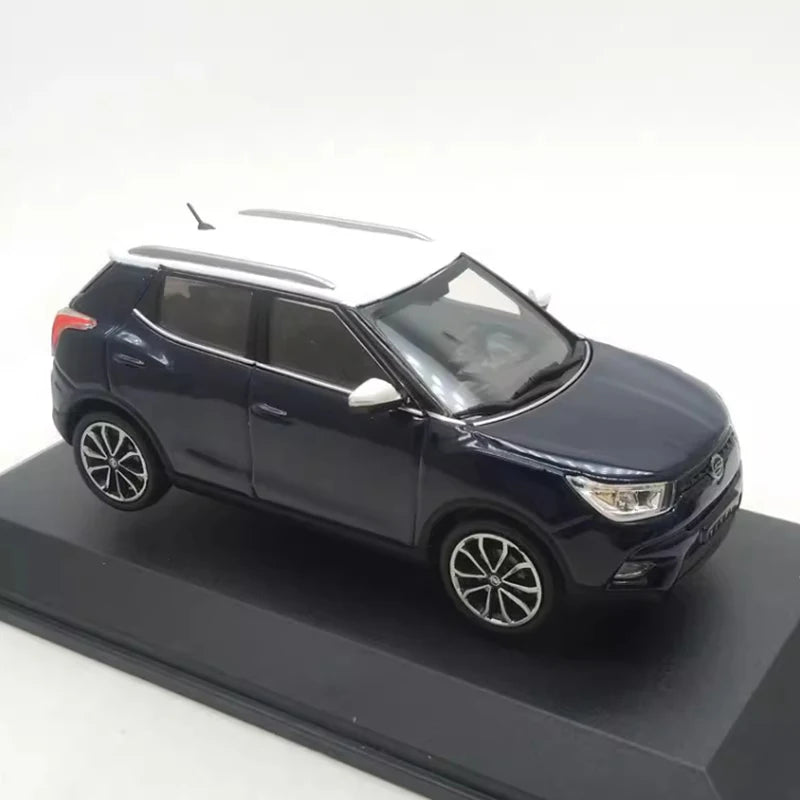 Diecast 1/43 Scale Ssang Yong Tivoli Alloy Car Model Static Decoration Collectibles Gift Toys