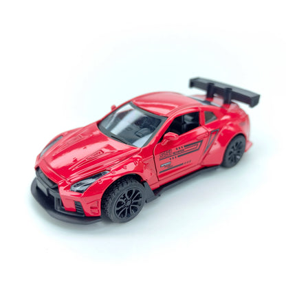 Nissan alloy car model, God of War simulated vehicle model, collection ornament, suitable as a gift for children, toy car