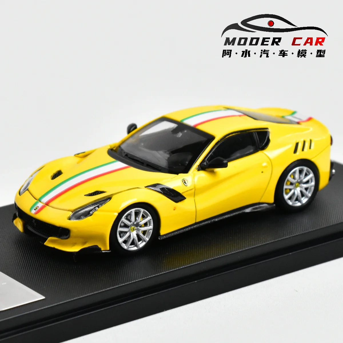 Little Toy 1:64  F12 TDF V12 Diecast Model Car